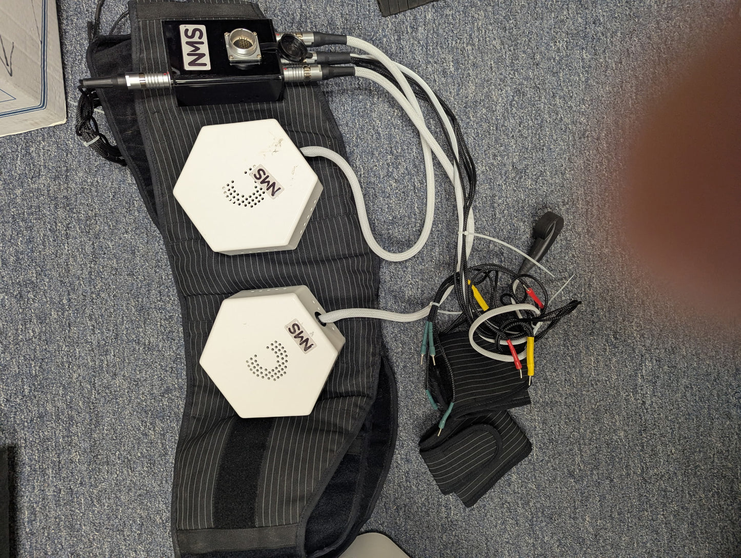 CRYOSKIN NMS NEURO MUSCULAR STIMULATION Machine