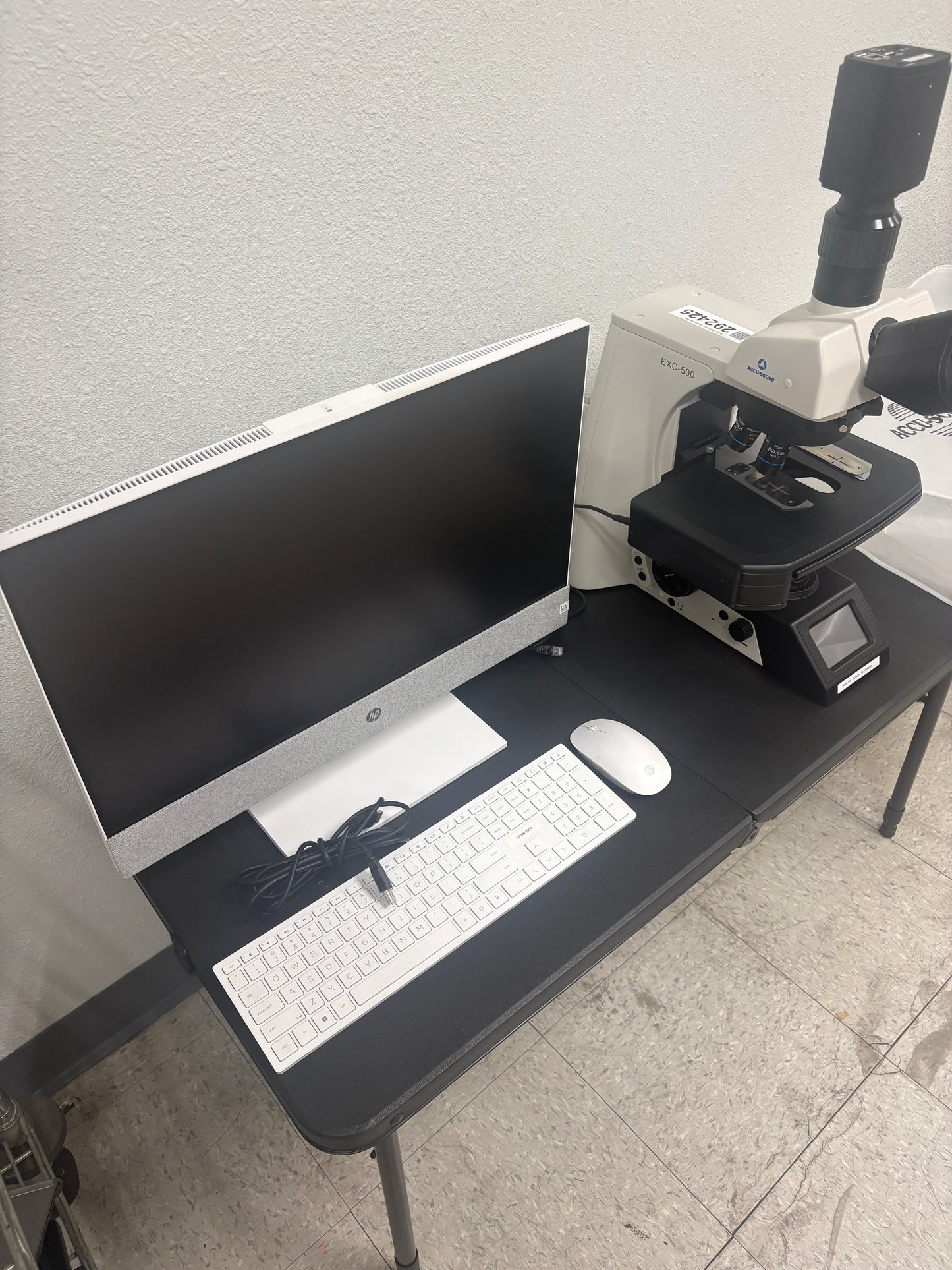 ACCU-SCOPE EXC500 Microscope