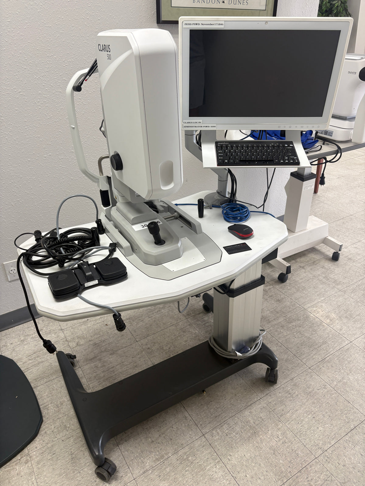 ZEISS Clarus 500 Ultra Wide Field Fundus Camera